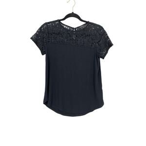 Halogen Top Womens Size Small Lace Yoke Short Sleeve Jersey Knit Black